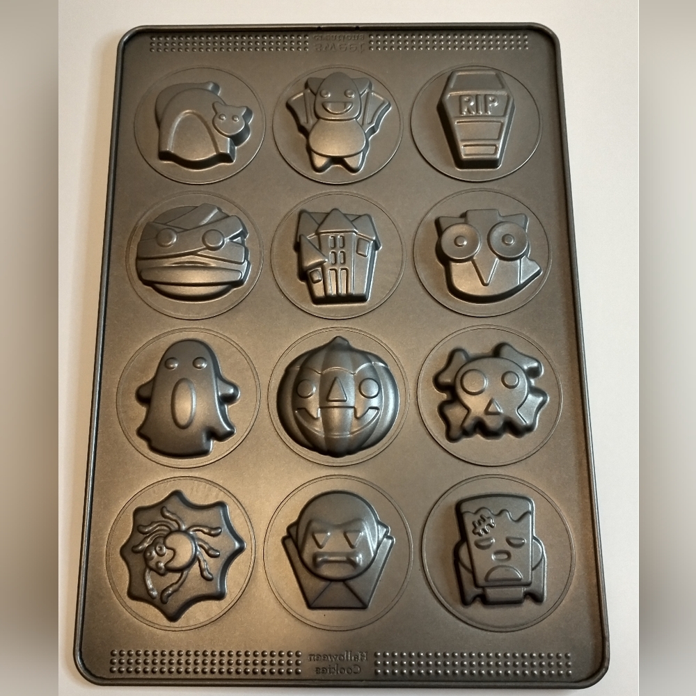 Sweet Creations Halloween Cookies Metal Baking Pan